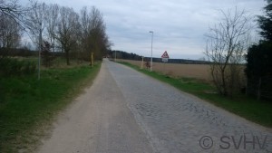 hoppeliges Kopfsteinpflaster